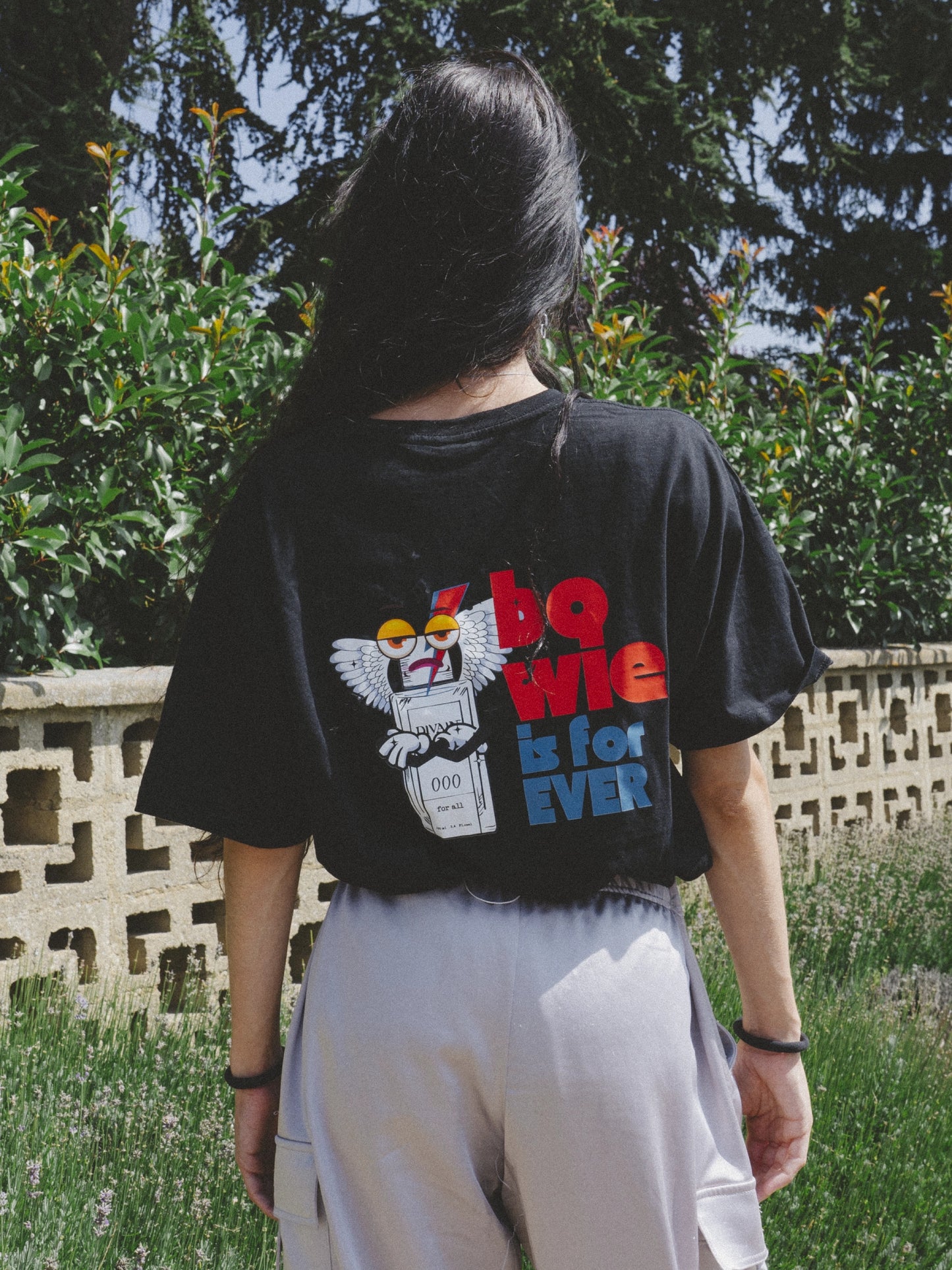 Camiseta DIVAIN "Bowie is Forever"